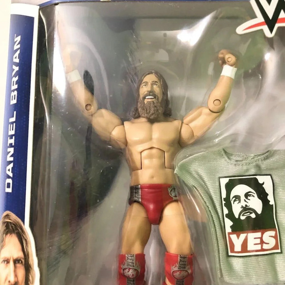 2015 WWE Mattel Elite Collection Series 38 Daniel Bryan  Damaged Box - Picture 2 of 16